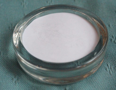 Homemade paperweight tutorial from Wolves in London