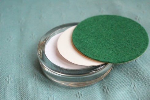 Homemade paperweight tutorial from Wolves in London