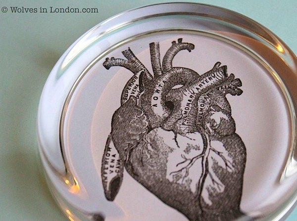 heart paperweight DIY