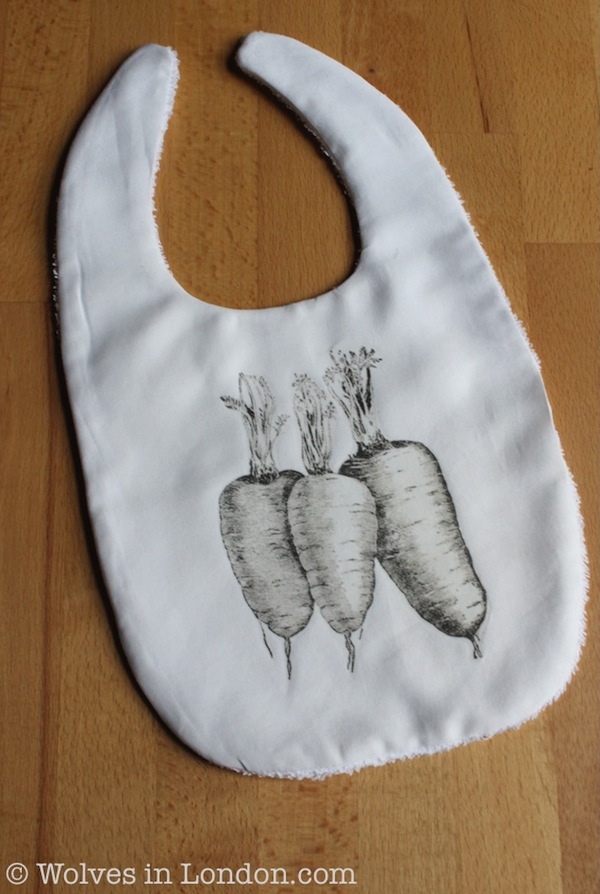 Print your own carrot bib