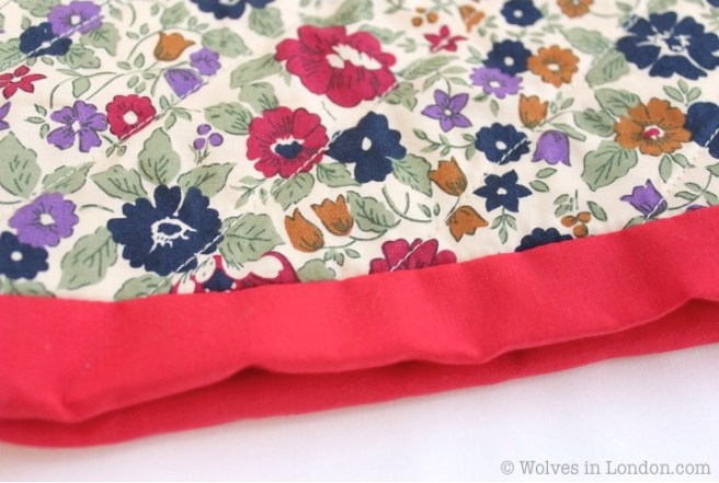 Quilted teapot cosy | Wolves in London