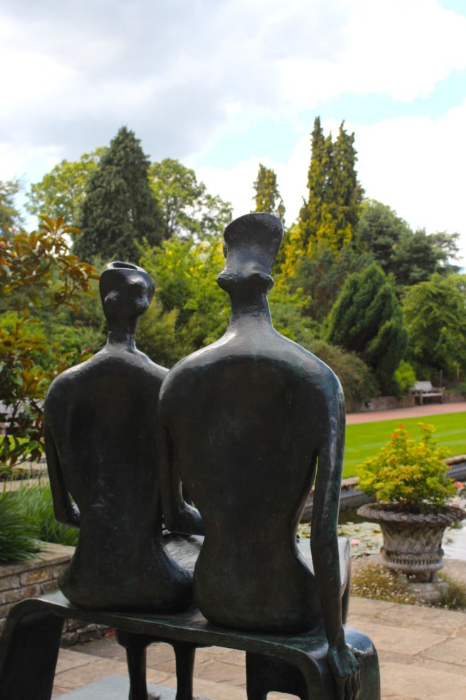Statue at Wisley | Wolves in London