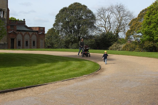 Eltham Palace | Wolves in London