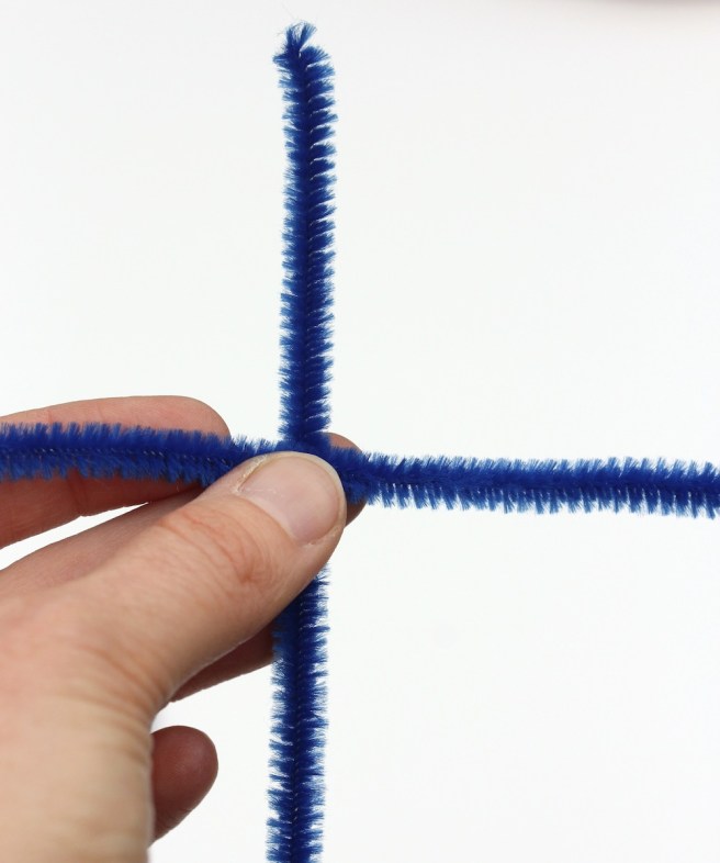 fold pipe cleaners